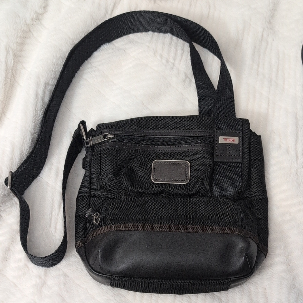 Tumi Black Messenger Bag for Men